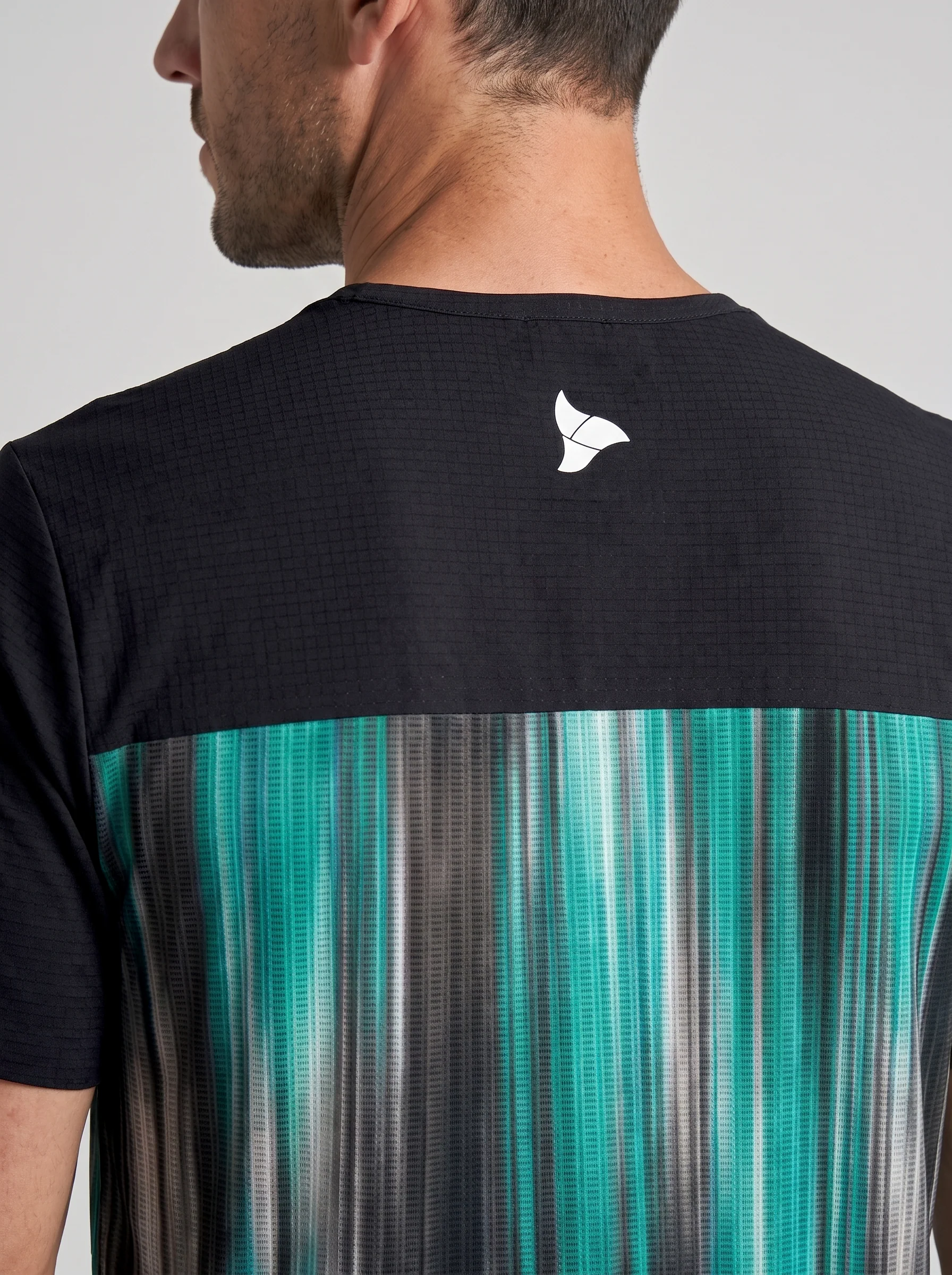 APEX26 VELOCITY Race Tee - Image 9
