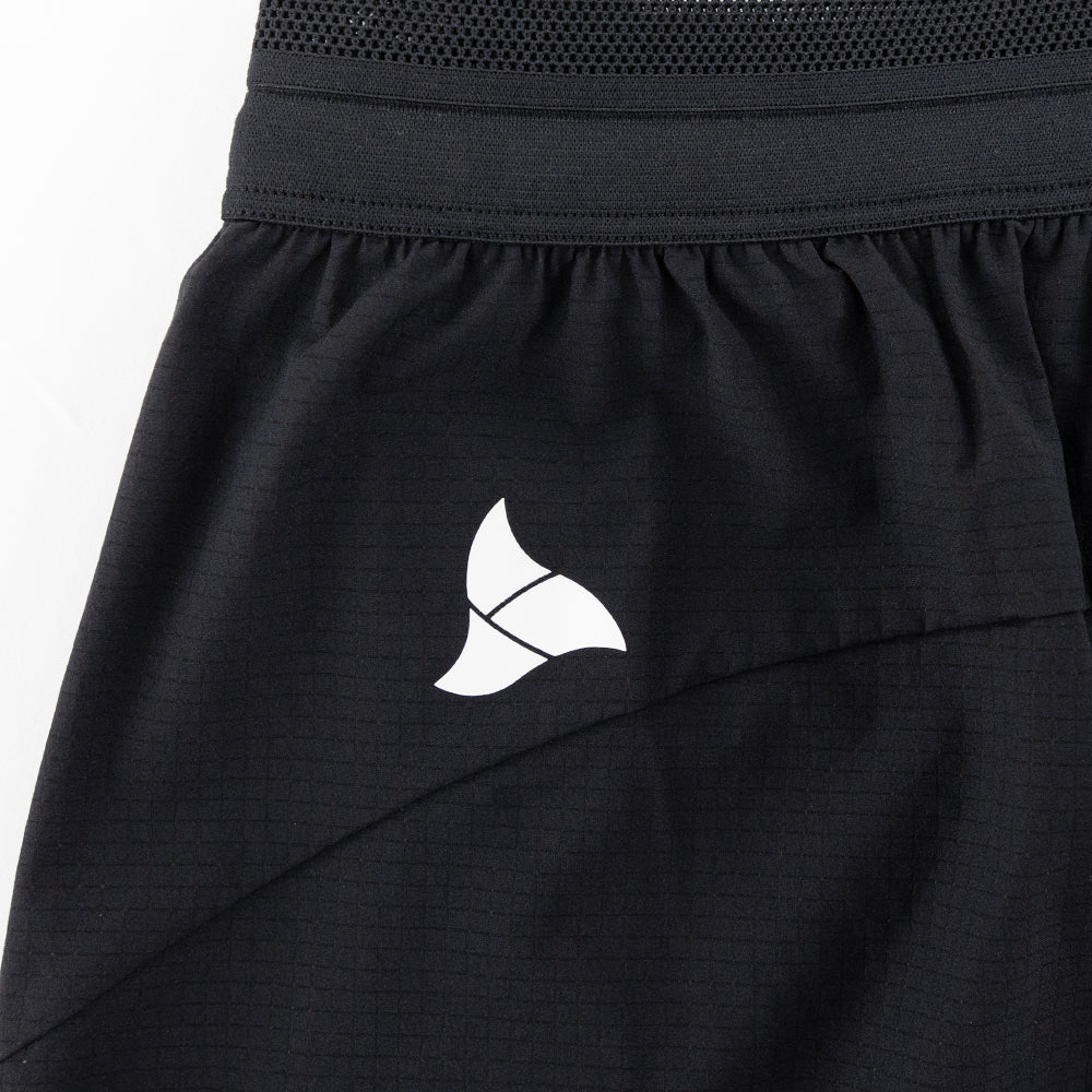 APEX26 Women's Race Short - BLACK EDITION - Image 9