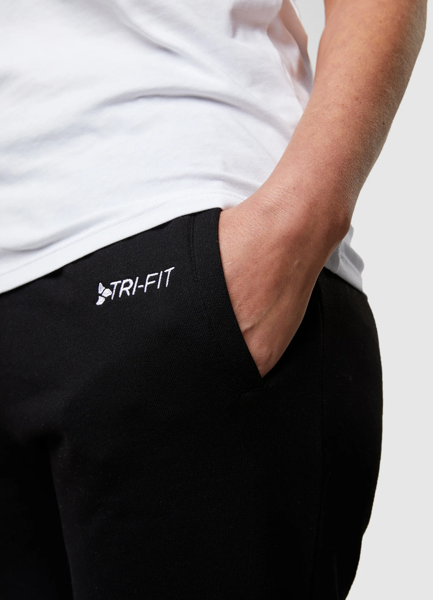 JOGGERS BLACK - Women's - Image 5