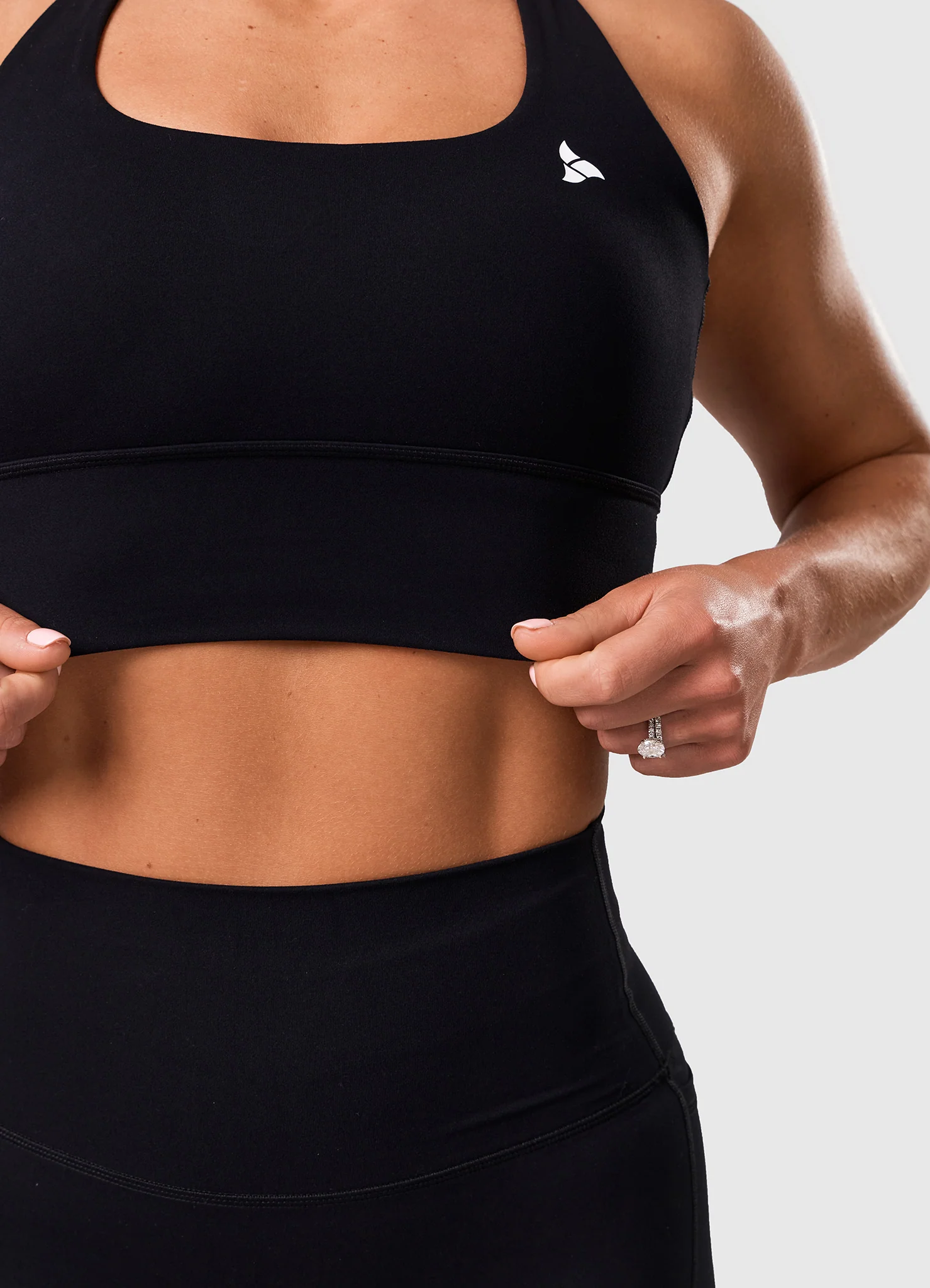 ROXI Cross-Back Sports Bra BLACK EDITION - Image 5