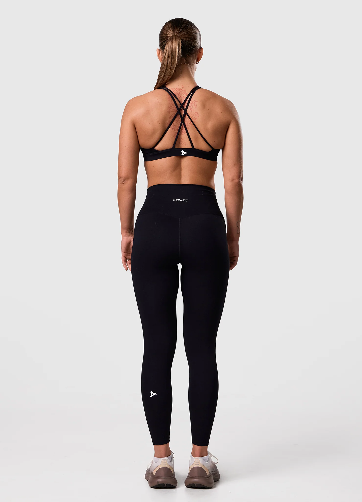 ROXI High Neck Sports Bra BLACK EDITION - Image 7