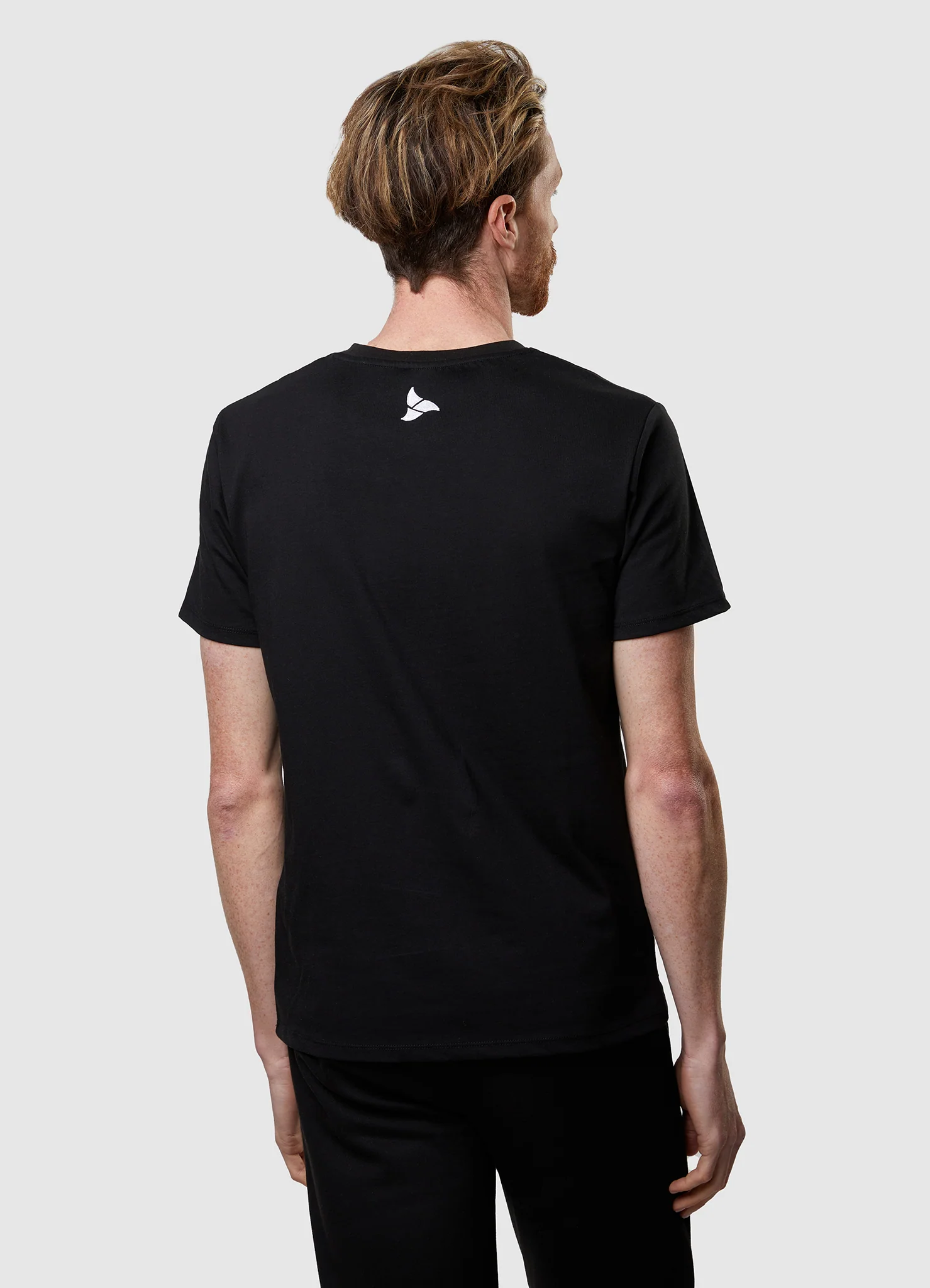 T-SHIRT BLACK - Men's - Image 7