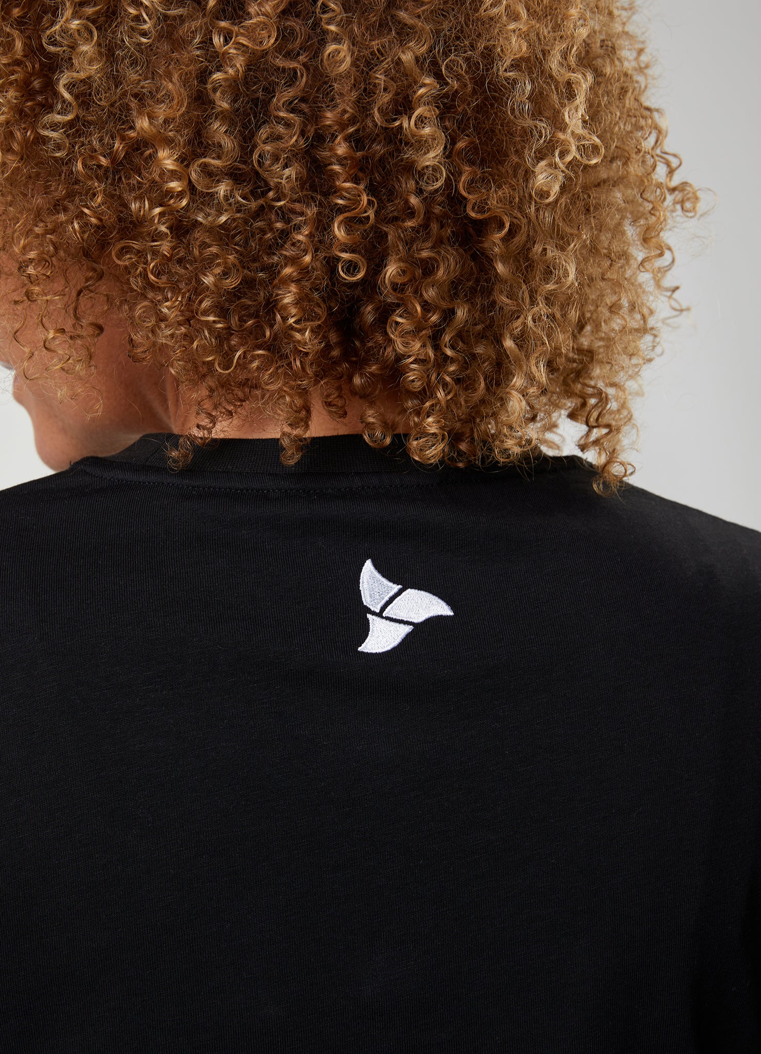 T-SHIRT BLACK - Women's - Image 9